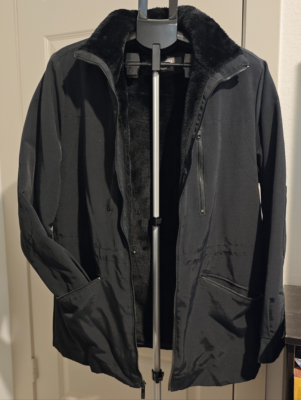 Kenneth Cole Reaction Black Military Field Jacket with Faux Fur Lining Size M
